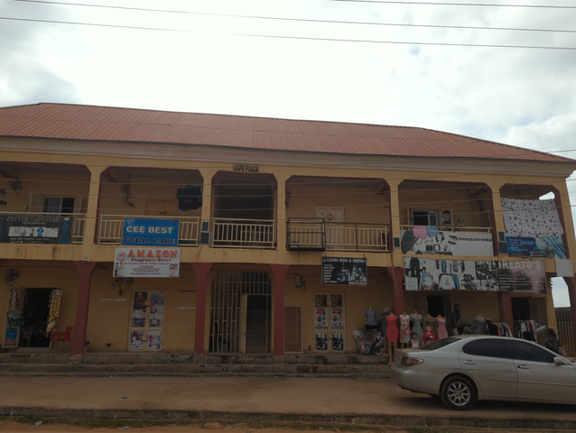 Dual Shop Plaza in Ado FCT With Modern Amenities — photo 2